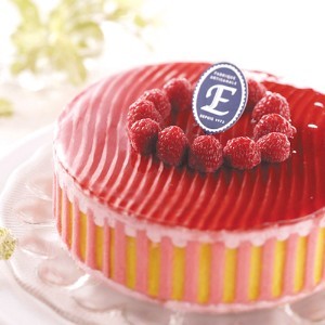 ムースフランボワーズ【レ･アントルメ国立】