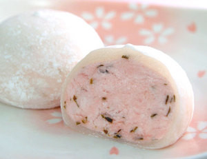 春限定　とろける桜生大福【胡蝶庵】